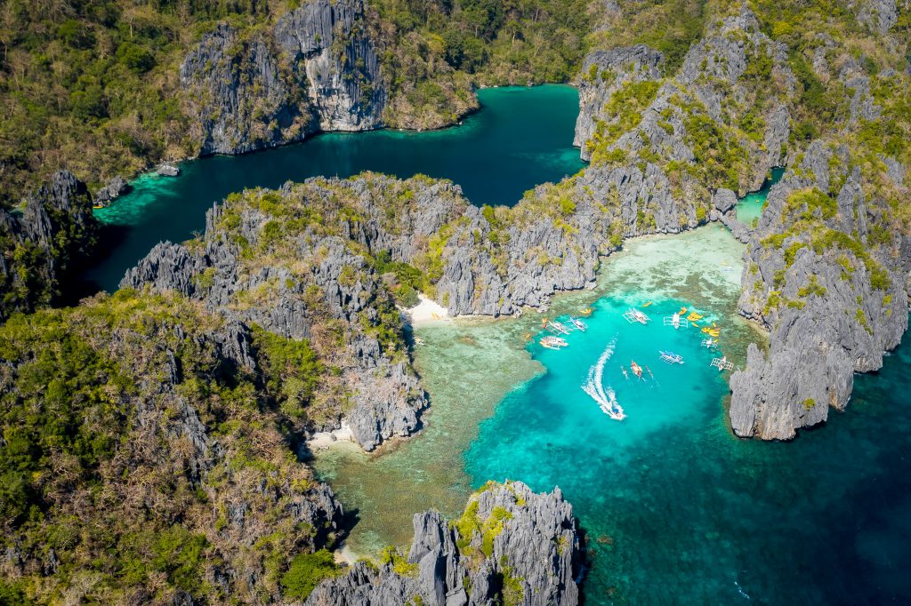 Big lagoon in el Nido (small lagoon on the right)